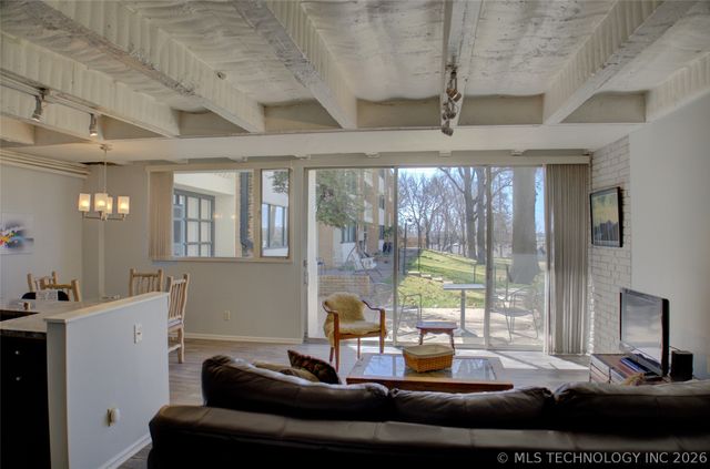 611 W 15th Street E1, Tulsa, OK 74127