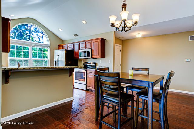 10607 Glenmary Springs Dr, Louisville, KY 40291
