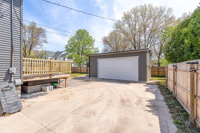 57 N PARK AVENUE, Fond Du Lac, WI 54935