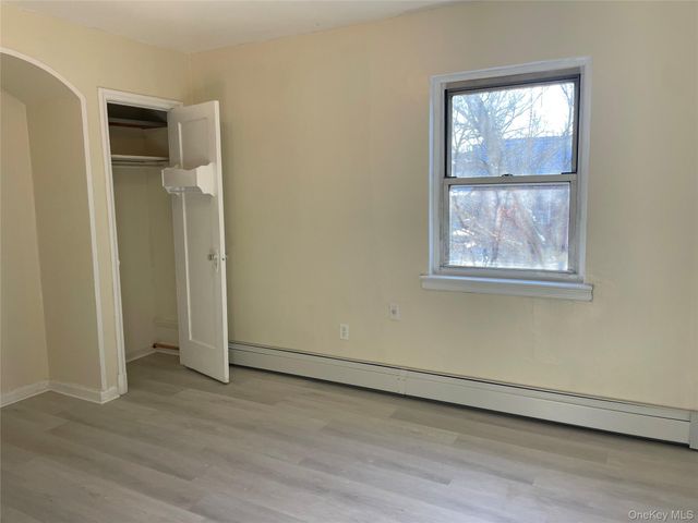 95-12 67 Av 2F, Rego Park, NY 11374