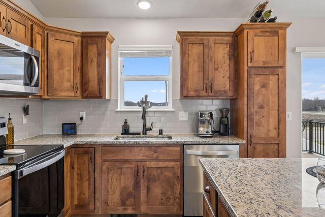 1108 Olivia Street SE, New Prague, MN 56071