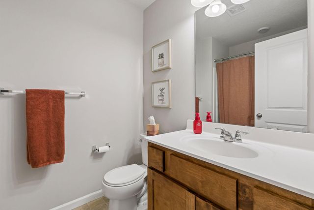 1108 Olivia Street SE, New Prague, MN 56071