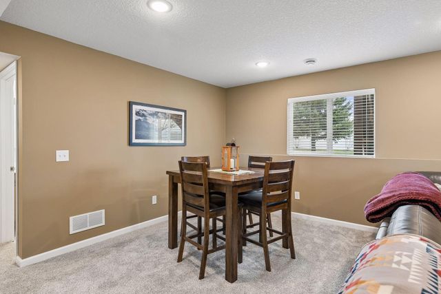 1108 Olivia Street SE, New Prague, MN 56071