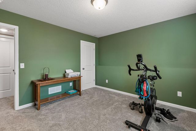 1108 Olivia Street SE, New Prague, MN 56071