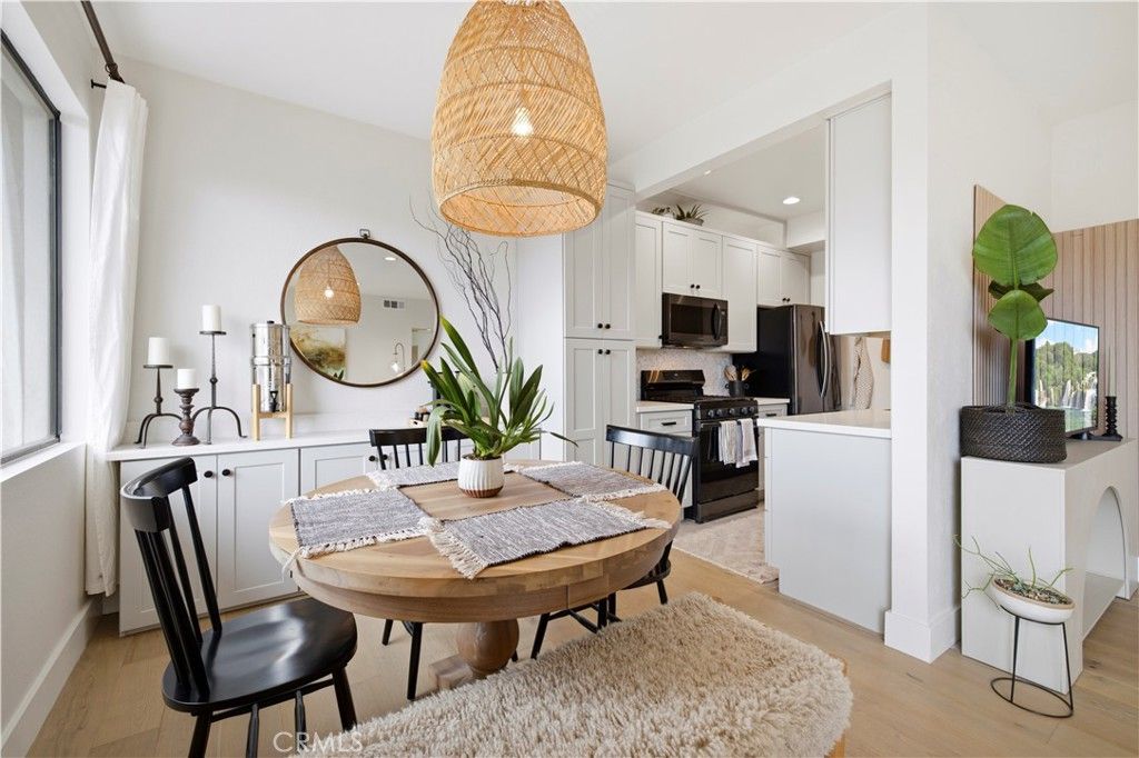 14539 Benefit 205, Sherman Oaks, CA 91403 — photo 3