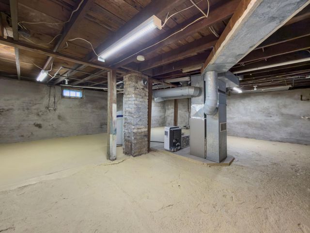 1319 George L Street, Faribault, MN 55021