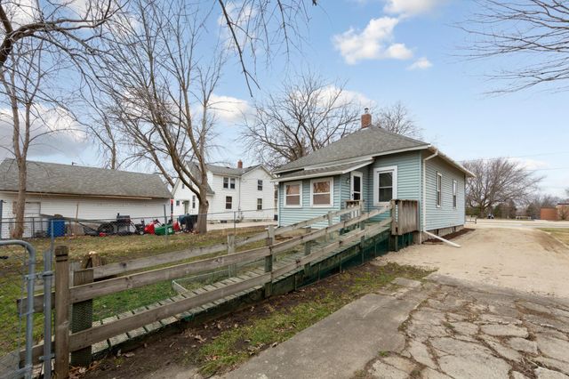 1319 George L Street, Faribault, MN 55021
