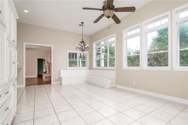 15 VAN MOL Road, Alexandria, LA 71302
