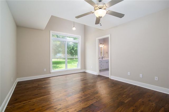 15 VAN MOL Road, Alexandria, LA 71302