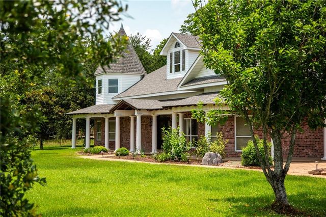 15 VAN MOL Road, Alexandria, LA 71302
