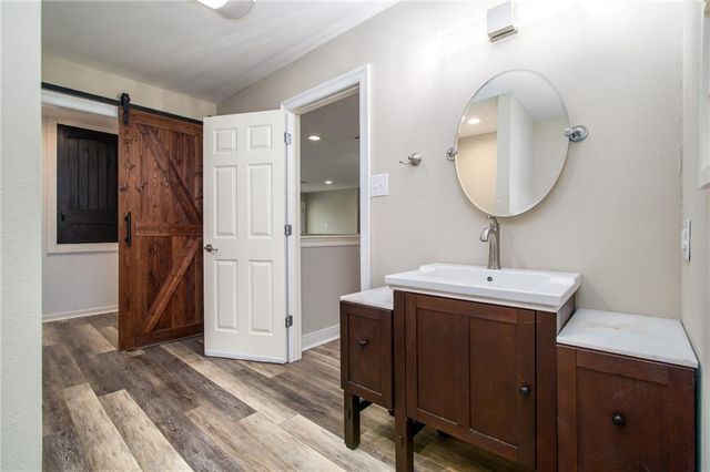 15 VAN MOL Road, Alexandria, LA 71302