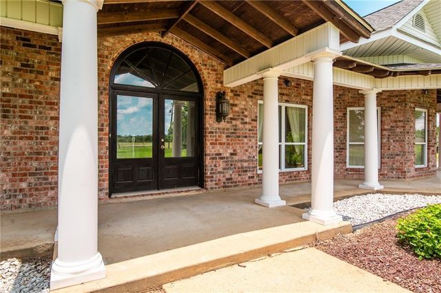 15 VAN MOL Road, Alexandria, LA 71302