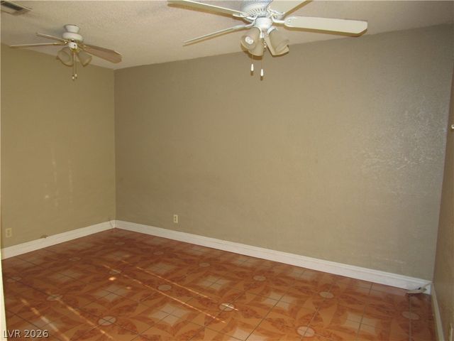 120 Bel Port Drive 121, Las Vegas, NV 89110