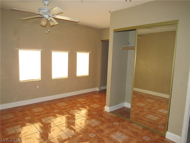 120 Bel Port Drive 121, Las Vegas, NV 89110