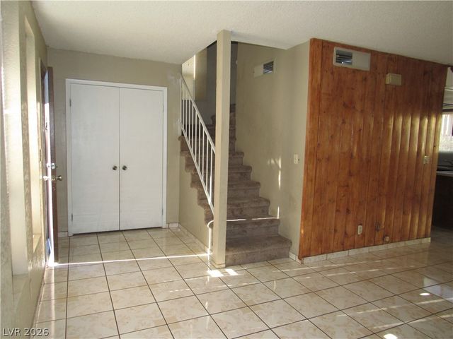 120 Bel Port Drive 121, Las Vegas, NV 89110