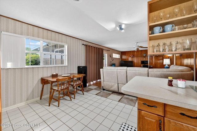 956 Waialae Circle NE, Palm Bay, FL 32905