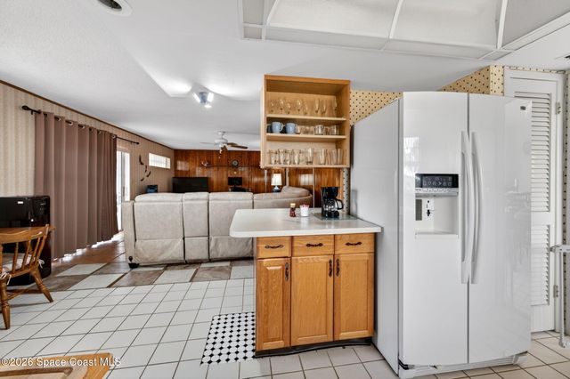 956 Waialae Circle NE, Palm Bay, FL 32905