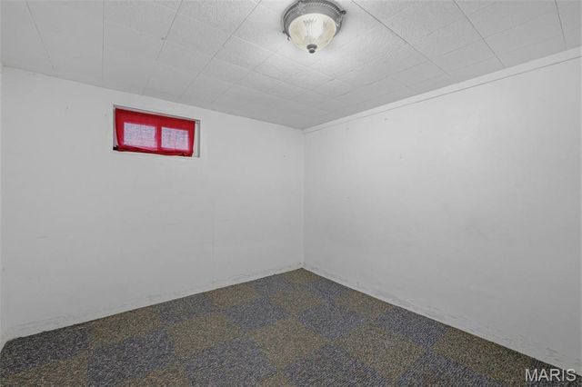 127 Linnview Drive, St Louis, MO 63129