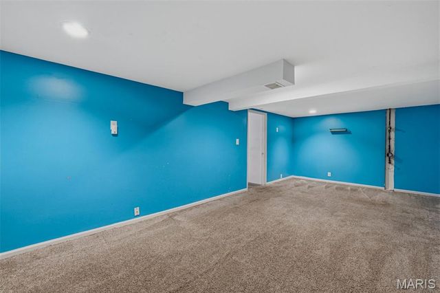 127 Linnview Drive, St Louis, MO 63129