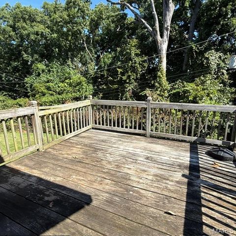 127 Linnview Drive, St Louis, MO 63129