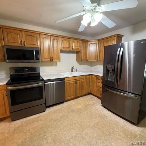 127 Linnview Drive, St Louis, MO 63129