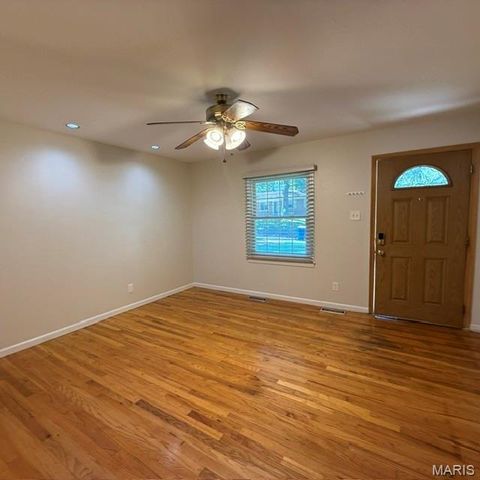 127 Linnview Drive, St Louis, MO 63129