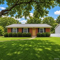 127 Linnview Drive, St Louis, MO 63129