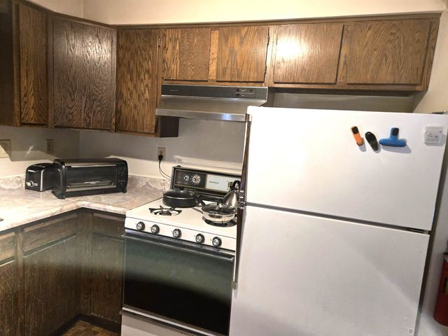 761 N Pine Road, Essexville, MI 48732