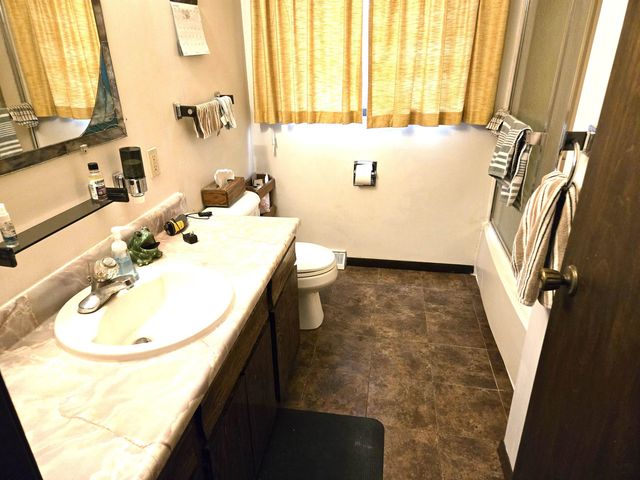 761 N Pine Road, Essexville, MI 48732