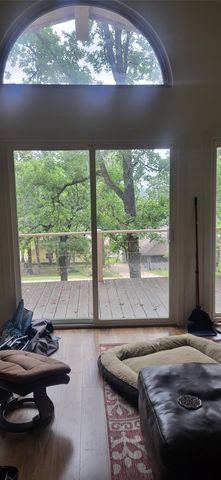 819 Oak Landing Circle, Kemp, TX 75143