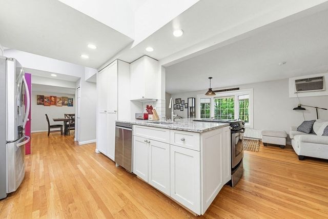 49 Ashcroft Rd, Sharon, MA 02067