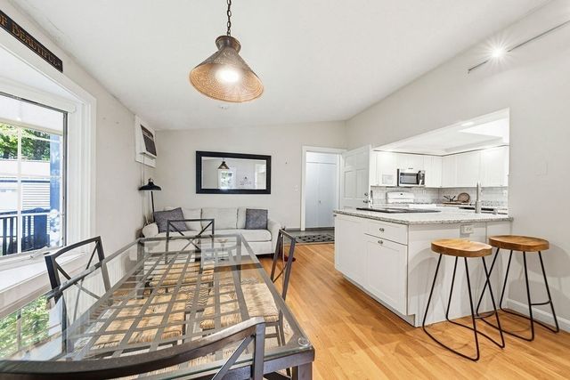 49 Ashcroft Rd, Sharon, MA 02067