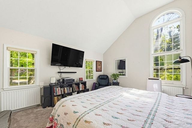49 Ashcroft Rd, Sharon, MA 02067