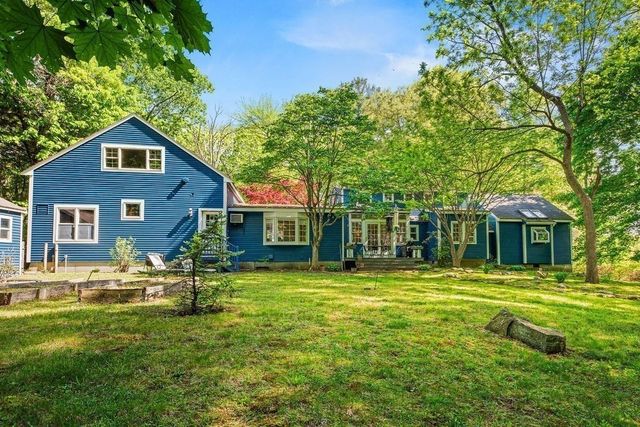49 Ashcroft Rd, Sharon, MA 02067