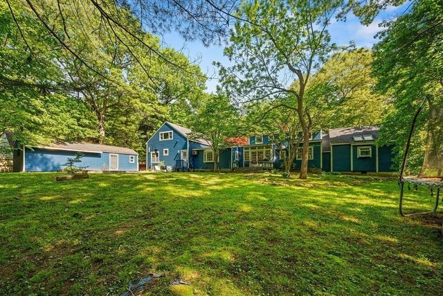49 Ashcroft Rd, Sharon, MA 02067