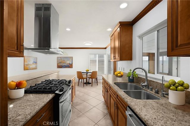 779 Summerwood, Walnut, CA 91789