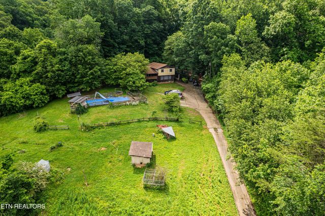 219 Bunch Lane, Clinton, TN 37716
