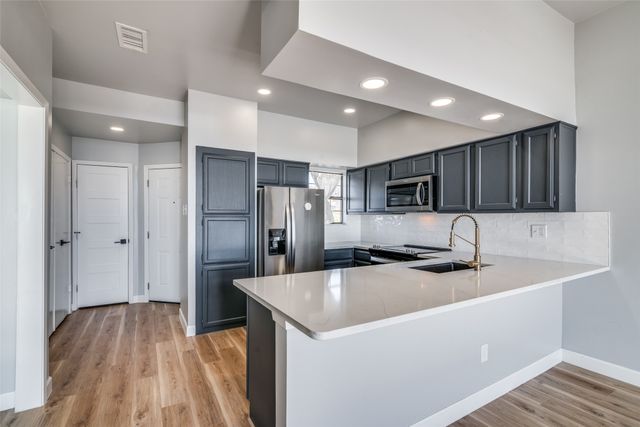 353 Henry M Chandler Drive, Rockwall, TX 75032