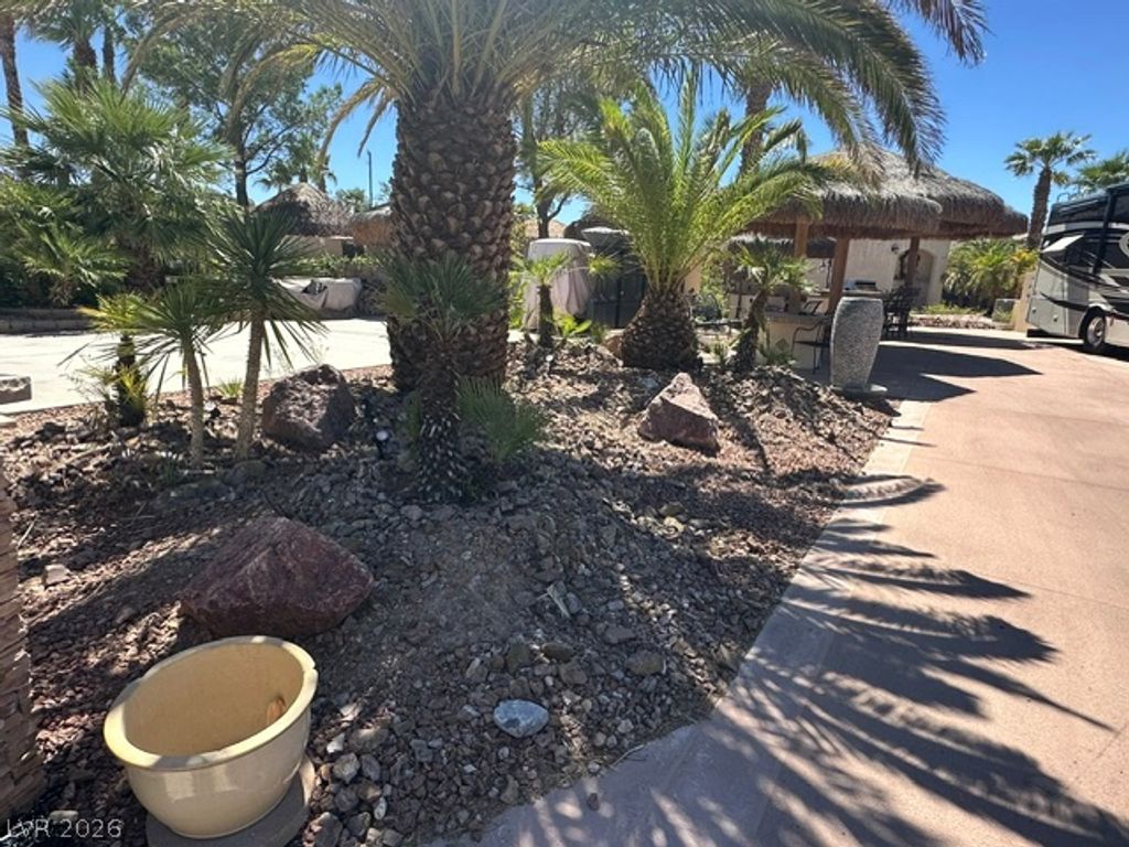 8175 Arville Street 355, Las Vegas, NV 89139 — photo 2