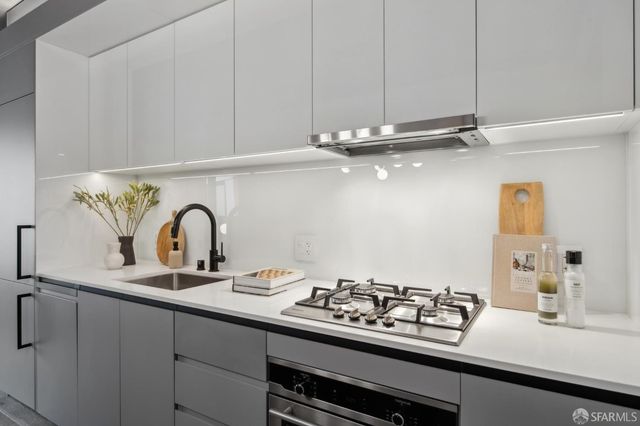 960 Market Street 214, San Francisco, CA 94102