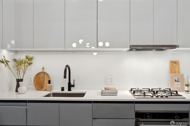 960 Market Street 214, San Francisco, CA 94102