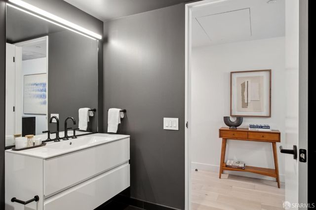 960 Market Street 214, San Francisco, CA 94102