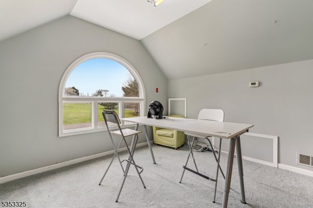 4 Lisa Ct, Millstone Twp., NJ 08510