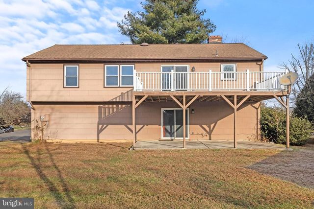 1 BETH ANN WAY, Trenton, NJ 08638