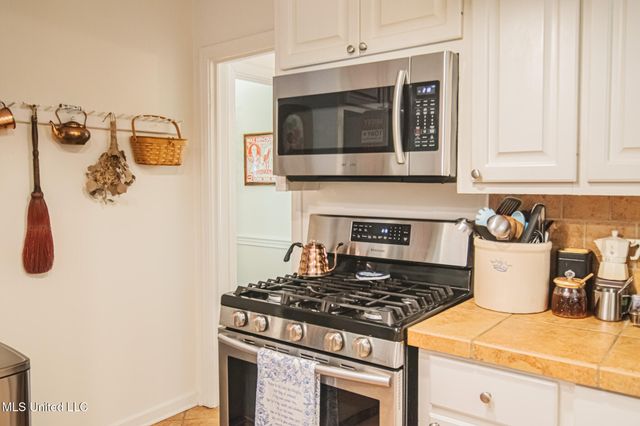 761 Euclid Avenue, Jackson, MS 39202