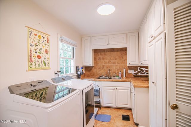 761 Euclid Avenue, Jackson, MS 39202