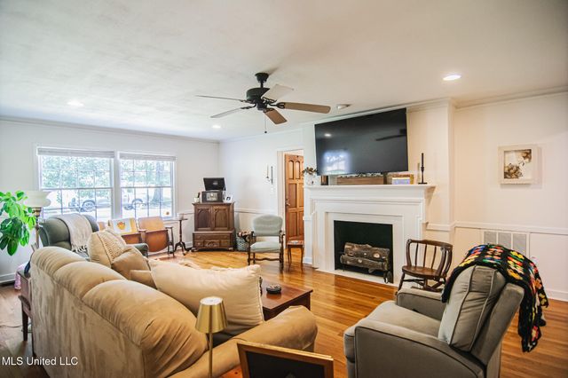 761 Euclid Avenue, Jackson, MS 39202