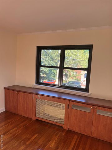 203-07 35th Avenue B, Bayside, NY 11361