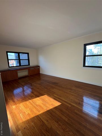 203-07 35th Avenue B, Bayside, NY 11361