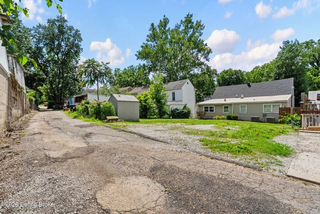 197 Coral Ave, Louisville, KY 40206
